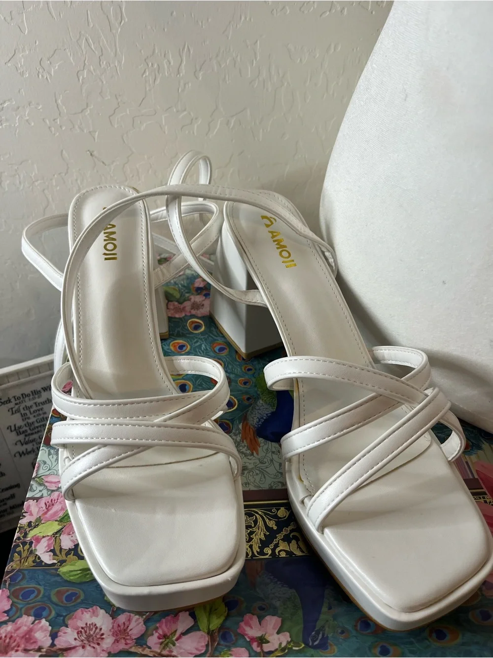 White Strappy Square-Toe Block Heel Sandals - Picture 1 of 4